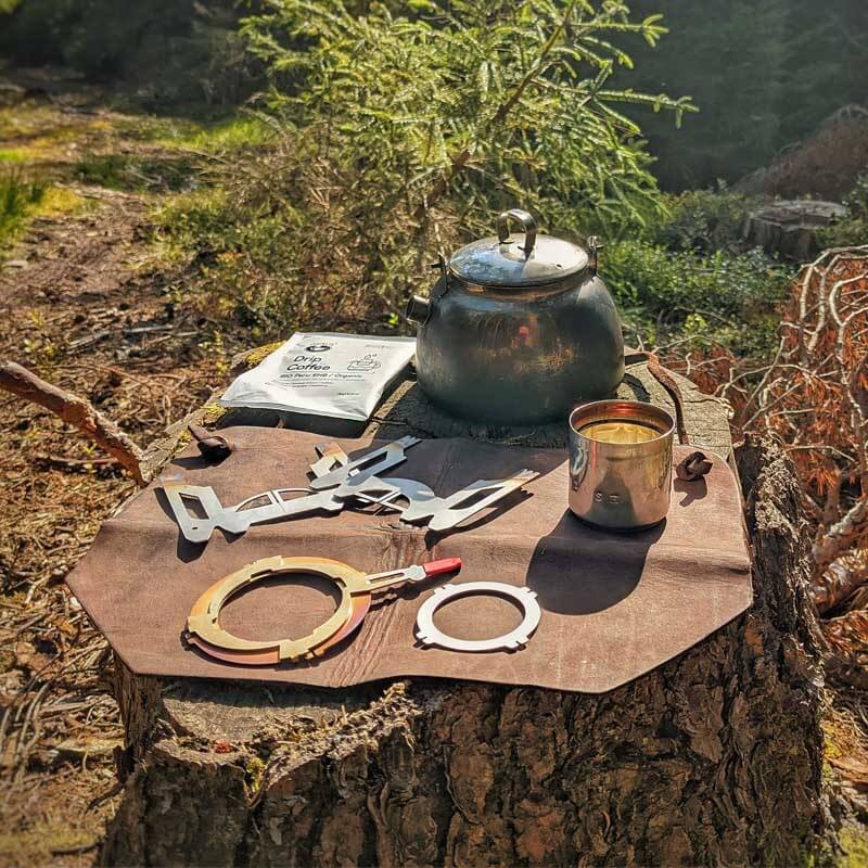 EMO Outdoor ORIGAMI stand with a power regulator for alcohol stove