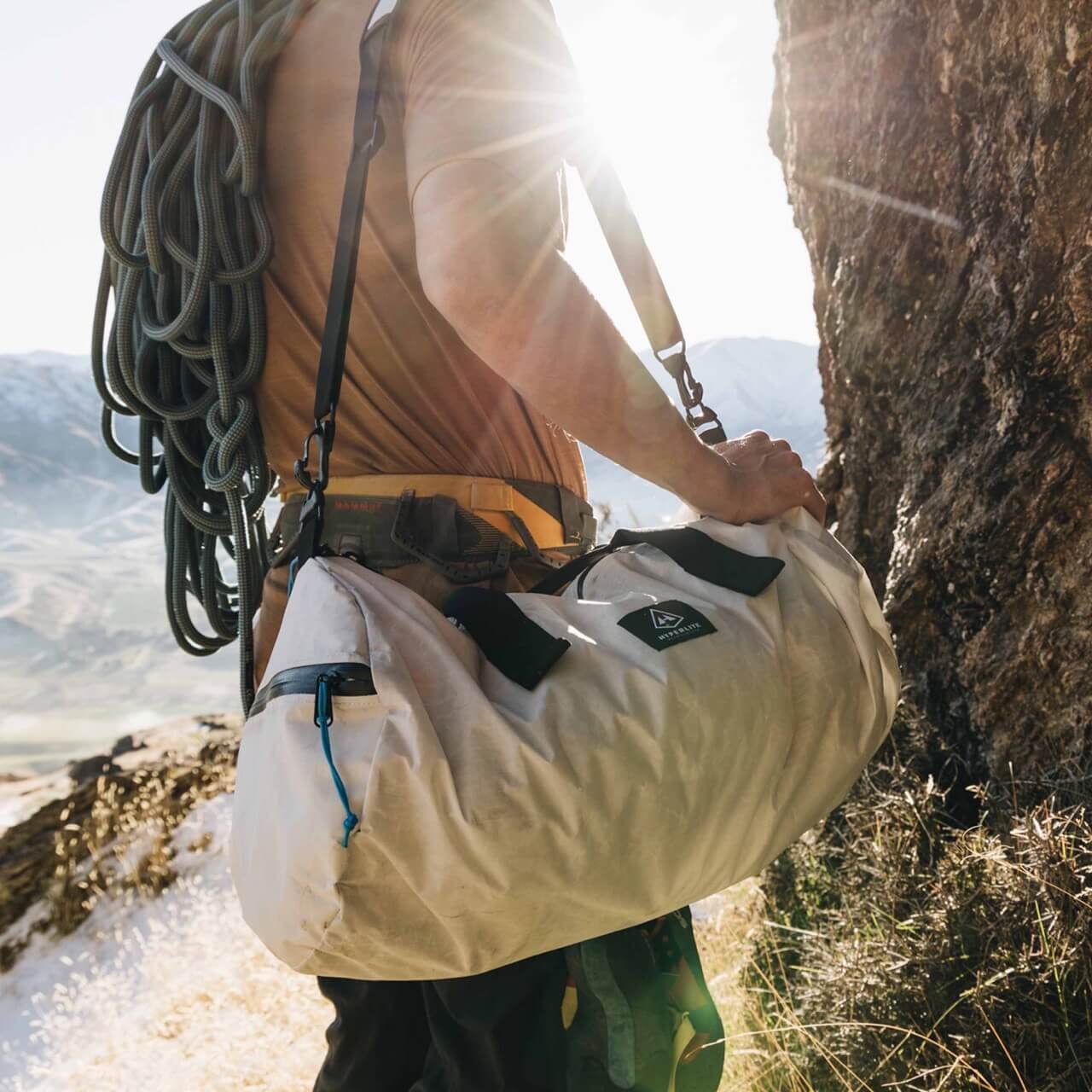 Hyperlite Mountain Gear Approach Duffel 30L