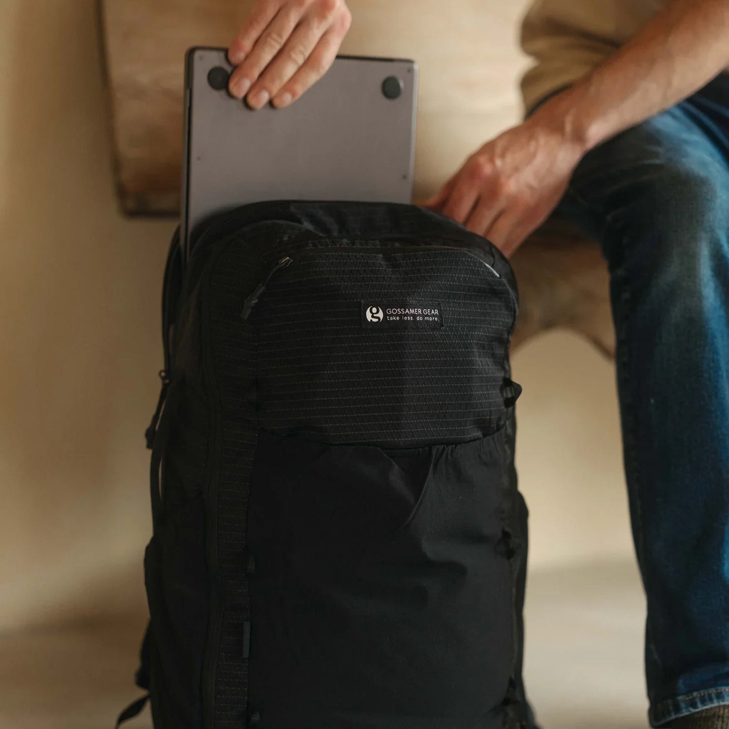 GOSSAMER GEAR Aero Jet V2