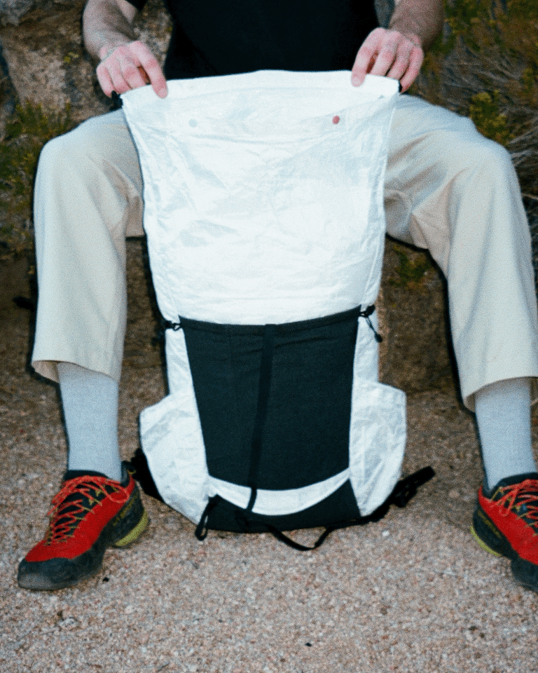 Pa’lante Desert Pack with pad + sleeve