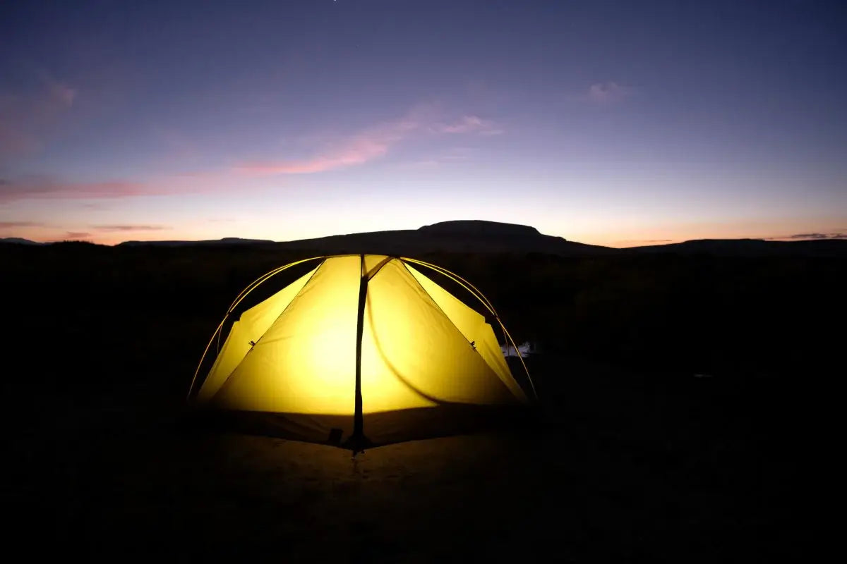 SIX MOON DESIGNS Lunar Orbiter Tent