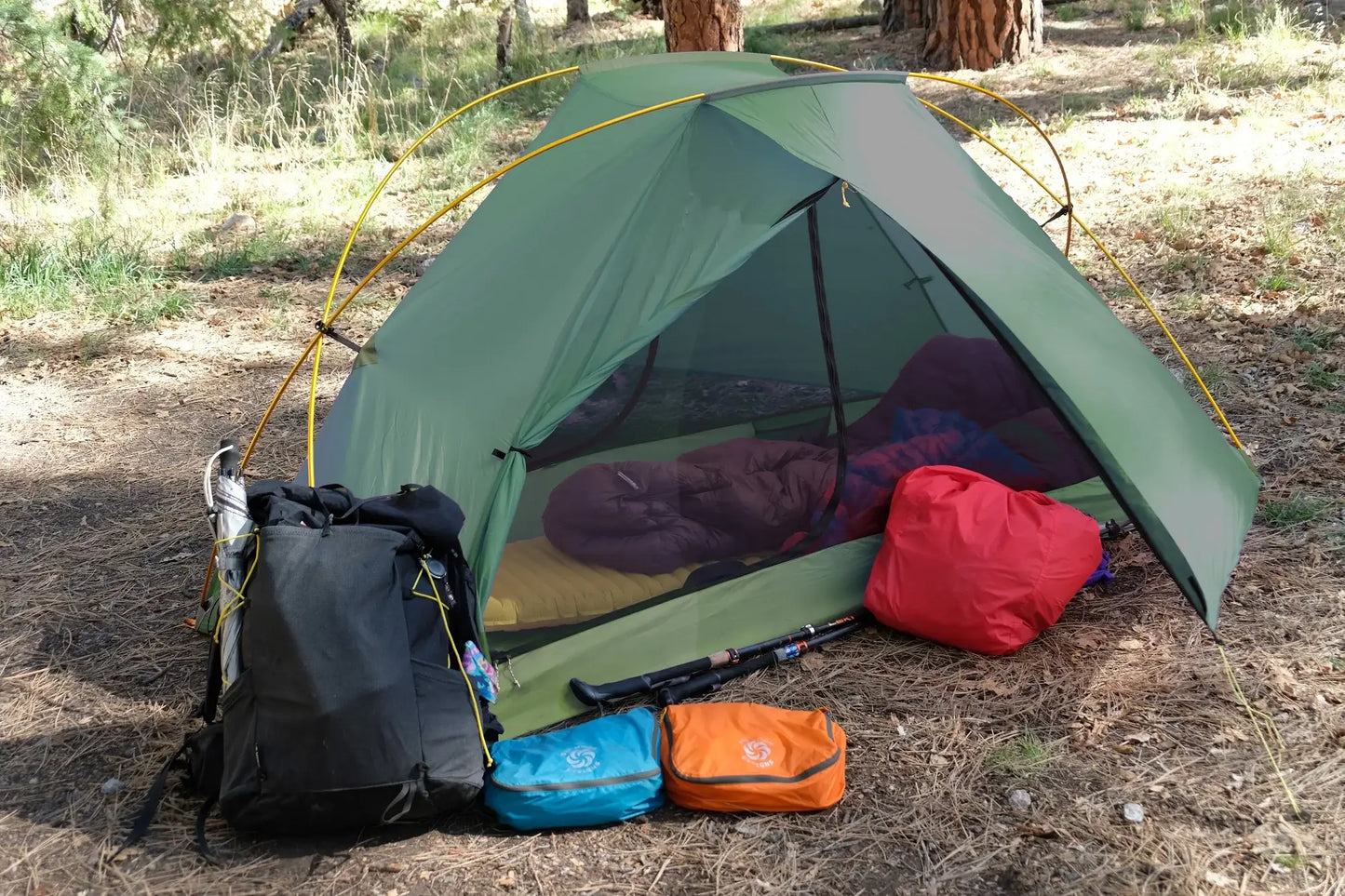 SIX MOON DESIGNS Lunar Orbiter Tent