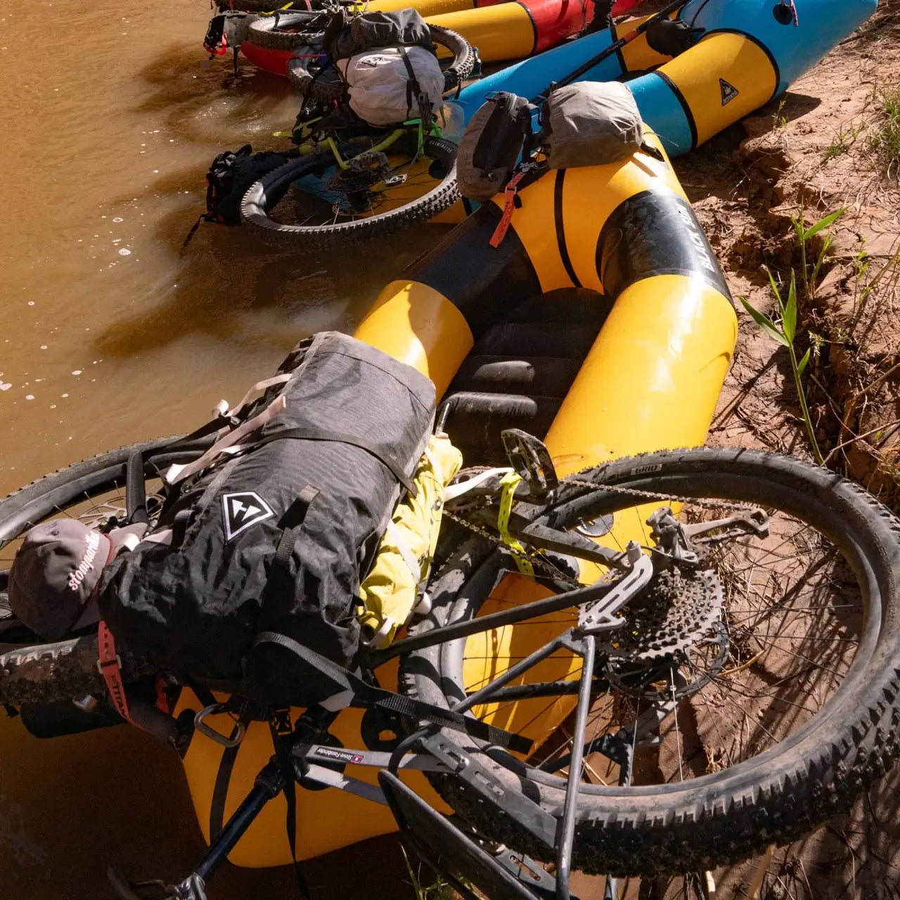 Hyperlite Mountain Gear Porter 85L